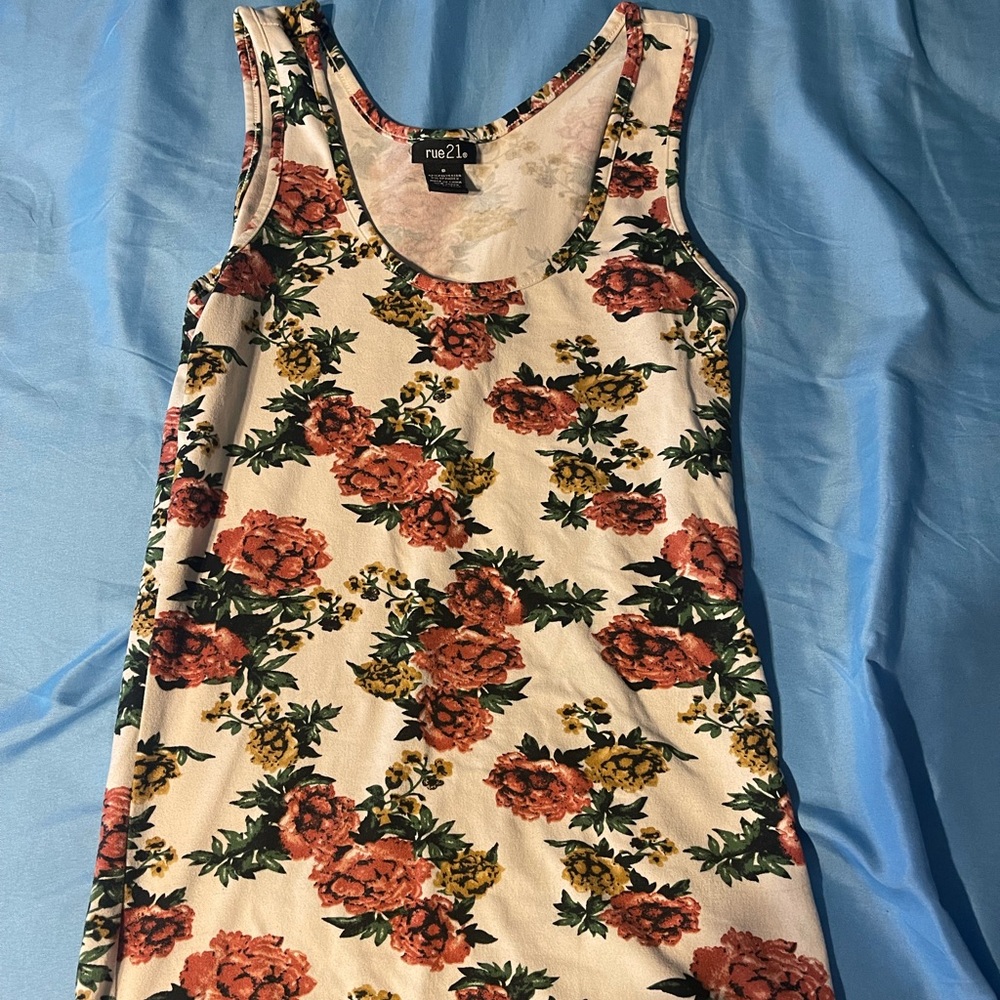 Flower Tank Top. SIZE:S